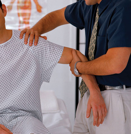 Man%20chechng%20another%20mans%20shoulder